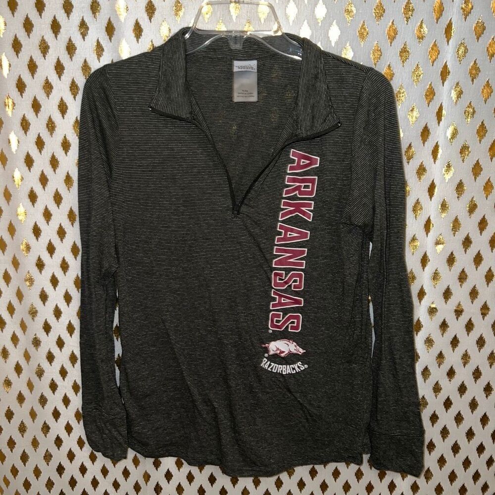 Arkansas razorbacks long sleeve quarter zip shirt size XL